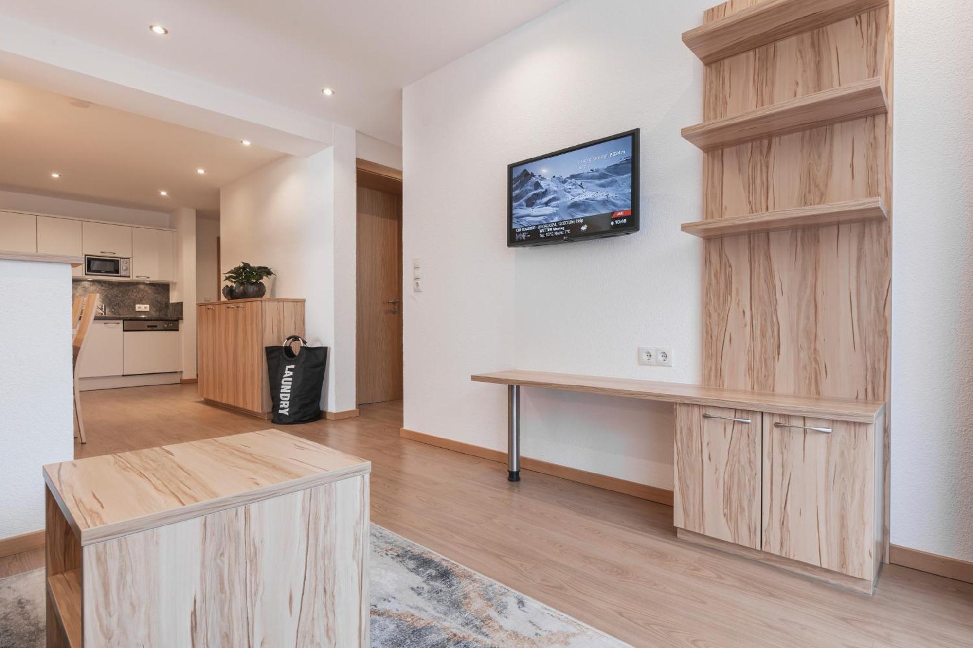 Apartment mit 2 Schlafzimmern und Balkon