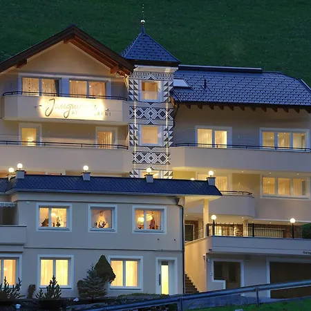 Jungmann Apartments-3