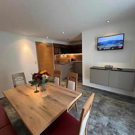 Jungmann Apartments-2